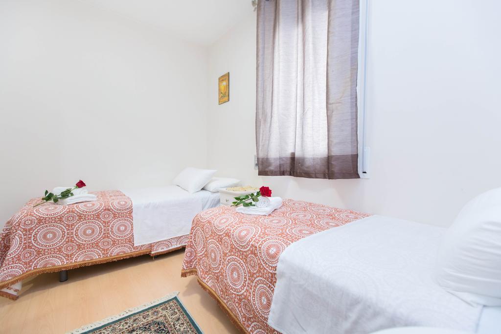 Stay Barcelona Central Apartments Exterior foto